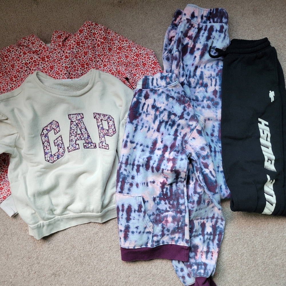 Girls Sweatshirt Sweat Pants Lot Mixed Sizes